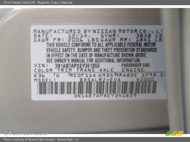 Magnetic Gray / Charcoal 2014 Nissan Sentra SR