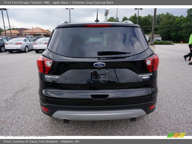 Agate Black / Chromite Gray/Charcoal Black 2019 Ford Escape Titanium 4WD