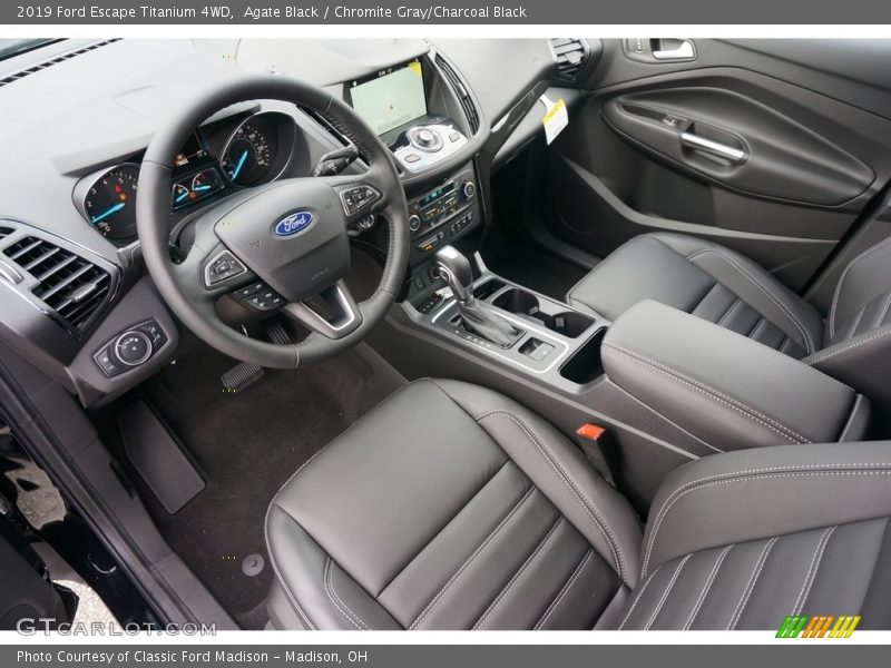 Agate Black / Chromite Gray/Charcoal Black 2019 Ford Escape Titanium 4WD
