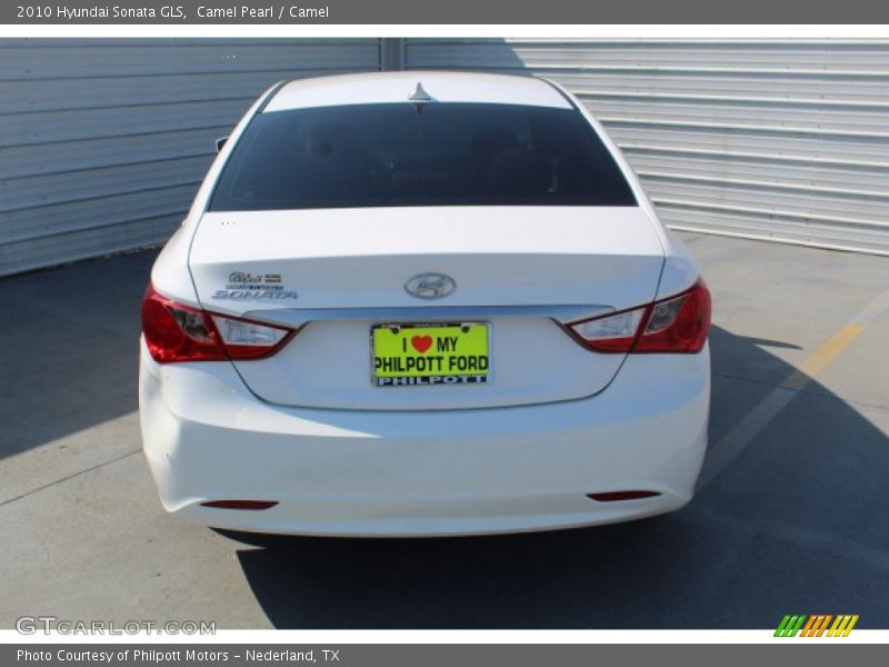 Camel Pearl / Camel 2010 Hyundai Sonata GLS