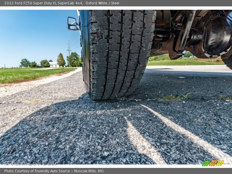 Oxford White / Steel 2013 Ford F250 Super Duty XL SuperCab 4x4