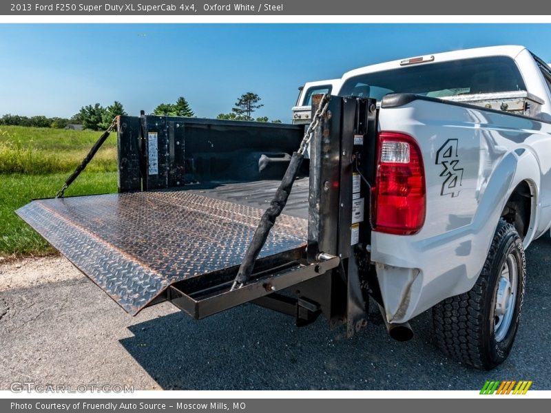 Oxford White / Steel 2013 Ford F250 Super Duty XL SuperCab 4x4