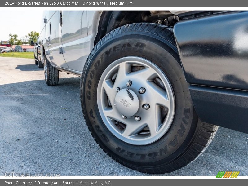 Oxford White / Medium Flint 2014 Ford E-Series Van E250 Cargo Van