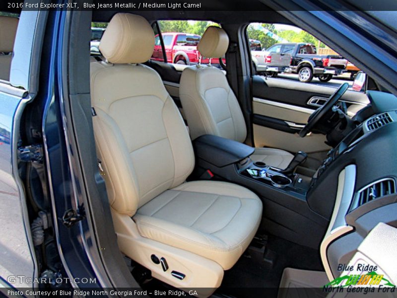 Blue Jeans Metallic / Medium Light Camel 2016 Ford Explorer XLT