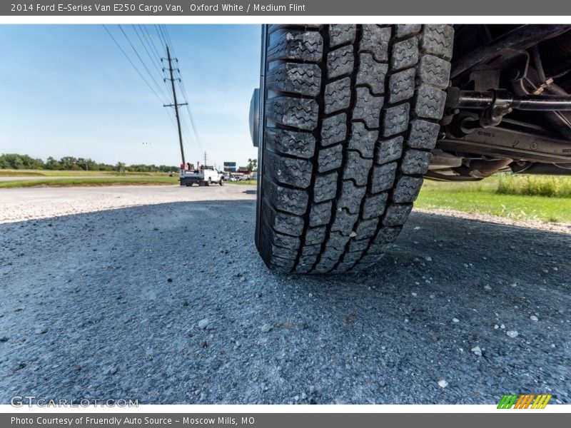Oxford White / Medium Flint 2014 Ford E-Series Van E250 Cargo Van