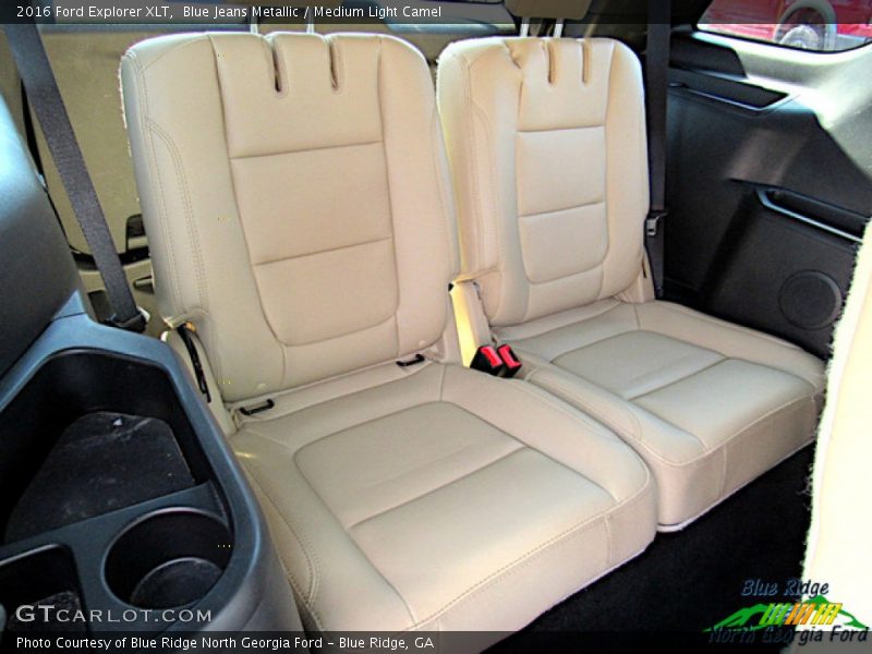 Blue Jeans Metallic / Medium Light Camel 2016 Ford Explorer XLT