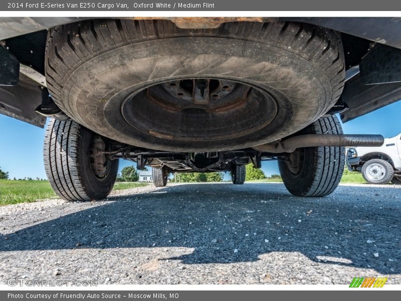 Oxford White / Medium Flint 2014 Ford E-Series Van E250 Cargo Van