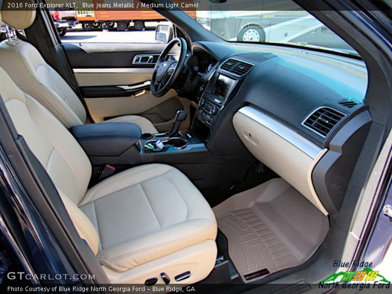 Blue Jeans Metallic / Medium Light Camel 2016 Ford Explorer XLT