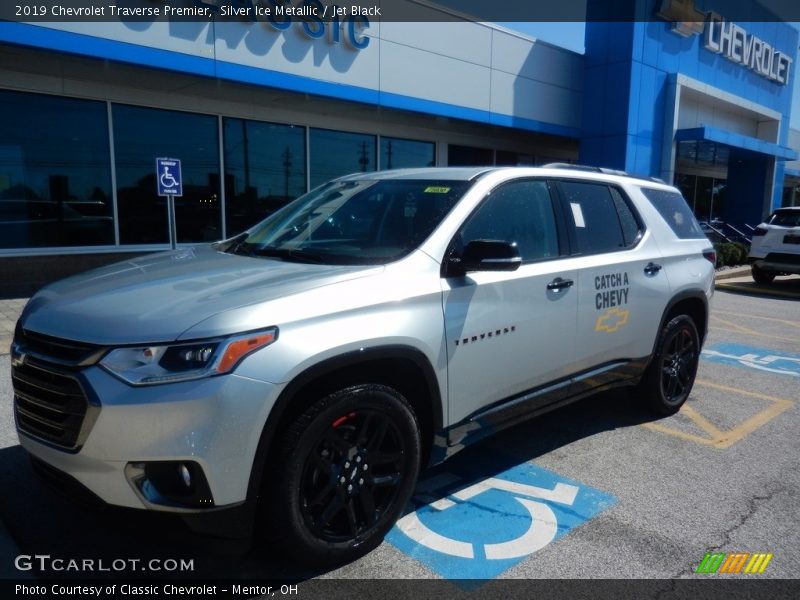 Silver Ice Metallic / Jet Black 2019 Chevrolet Traverse Premier