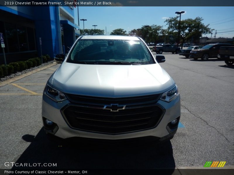 Silver Ice Metallic / Jet Black 2019 Chevrolet Traverse Premier