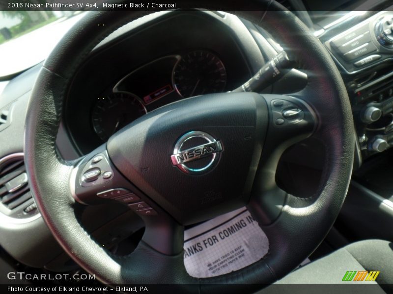 Magnetic Black / Charcoal 2016 Nissan Pathfinder SV 4x4
