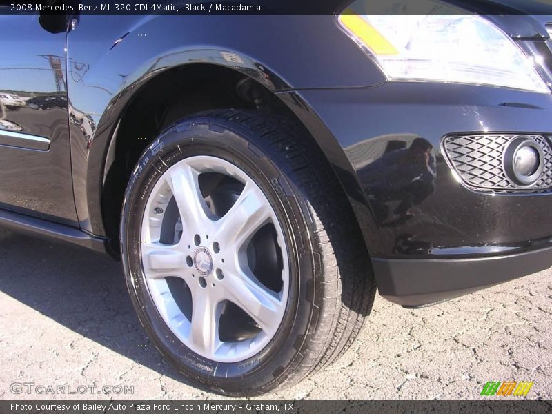 Black / Macadamia 2008 Mercedes-Benz ML 320 CDI 4Matic