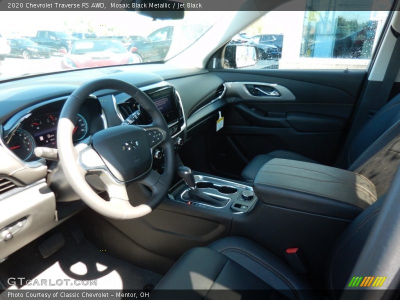 Mosaic Black Metallic / Jet Black 2020 Chevrolet Traverse RS AWD