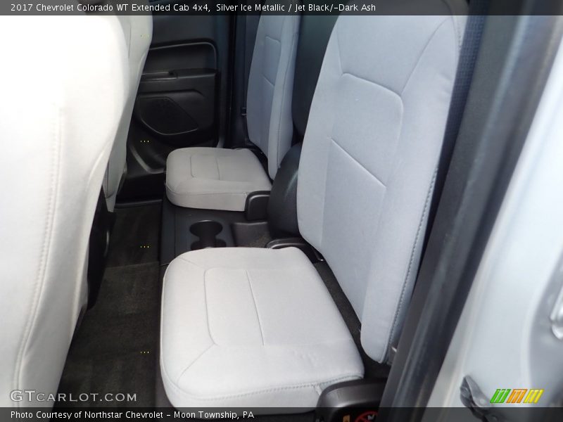 Silver Ice Metallic / Jet Black/­Dark Ash 2017 Chevrolet Colorado WT Extended Cab 4x4