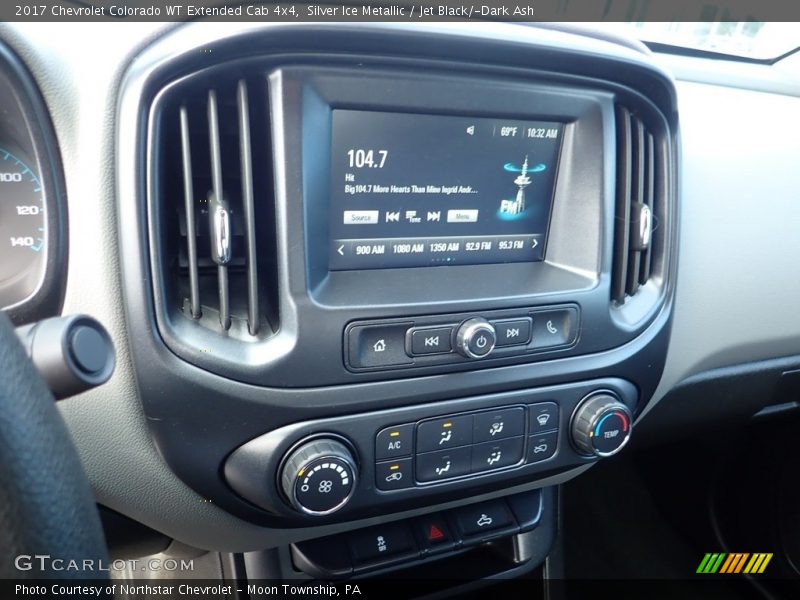 Silver Ice Metallic / Jet Black/­Dark Ash 2017 Chevrolet Colorado WT Extended Cab 4x4
