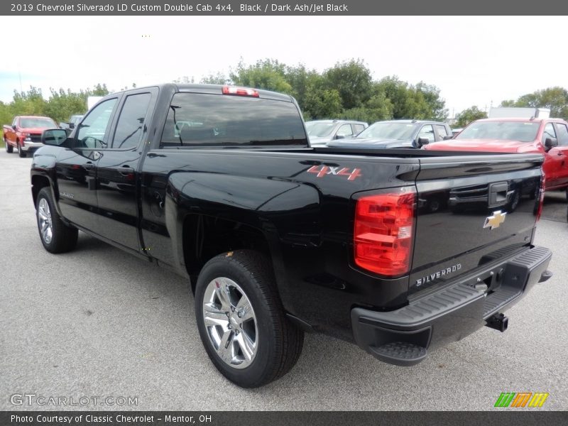 Black / Dark Ash/Jet Black 2019 Chevrolet Silverado LD Custom Double Cab 4x4