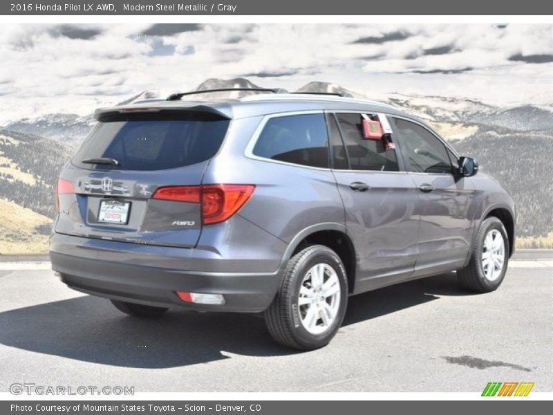 Modern Steel Metallic / Gray 2016 Honda Pilot LX AWD