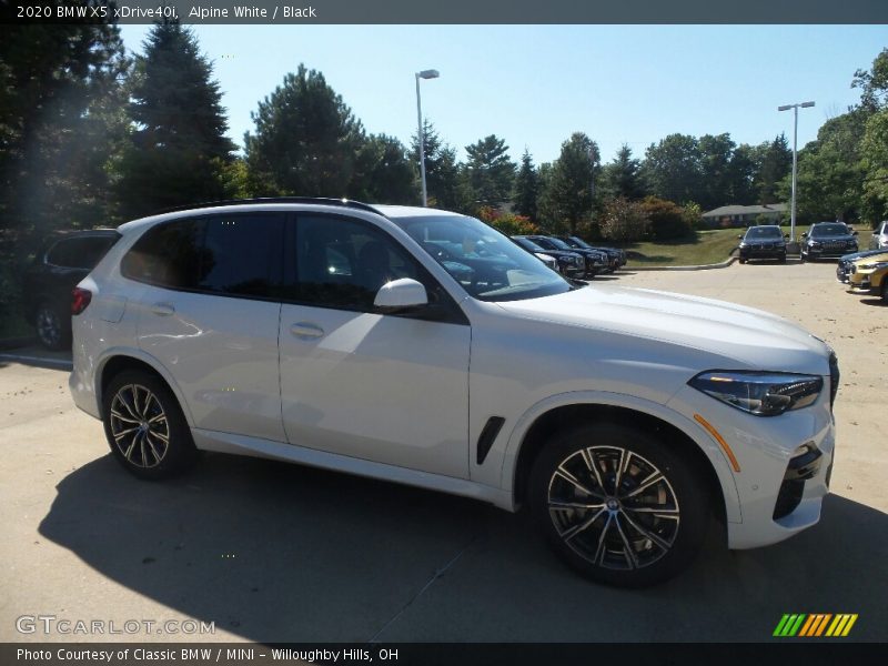 Alpine White / Black 2020 BMW X5 xDrive40i