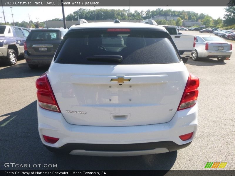 Summit White / Jet Black 2020 Chevrolet Trax LT AWD