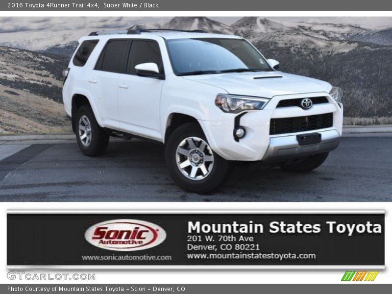 Super White / Black 2016 Toyota 4Runner Trail 4x4