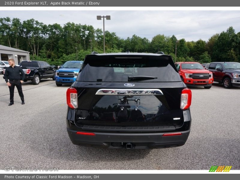 Agate Black Metallic / Ebony 2020 Ford Explorer XLT