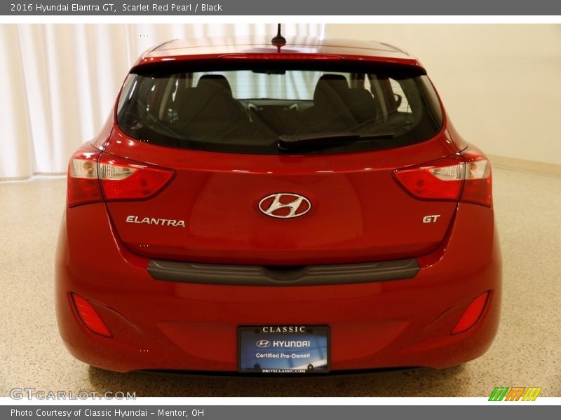 Scarlet Red Pearl / Black 2016 Hyundai Elantra GT