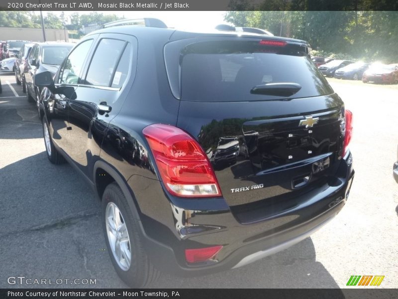 Mosaic Black Metallic / Jet Black 2020 Chevrolet Trax LT AWD