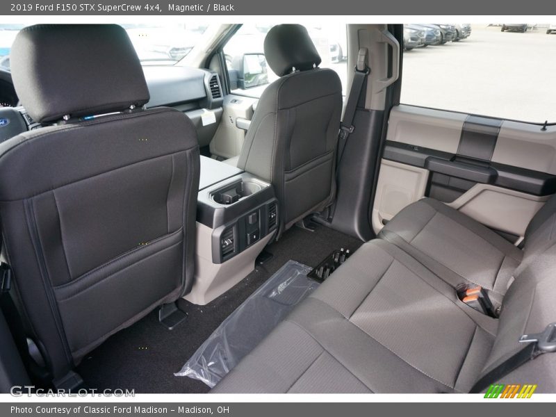 Magnetic / Black 2019 Ford F150 STX SuperCrew 4x4