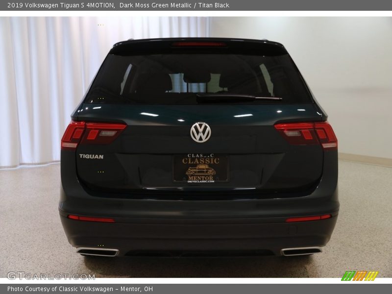Dark Moss Green Metallic / Titan Black 2019 Volkswagen Tiguan S 4MOTION