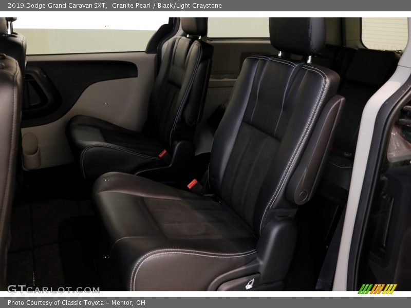 Granite Pearl / Black/Light Graystone 2019 Dodge Grand Caravan SXT