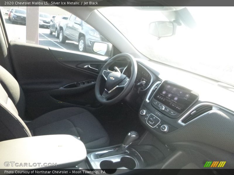 Silver Ice Metallic / Jet Black 2020 Chevrolet Malibu LS