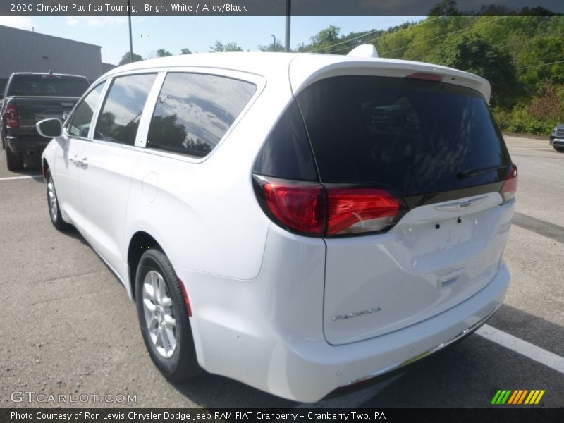 Bright White / Alloy/Black 2020 Chrysler Pacifica Touring