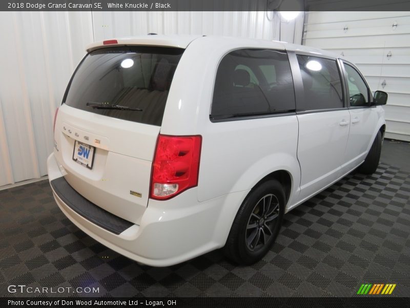 White Knuckle / Black 2018 Dodge Grand Caravan SE