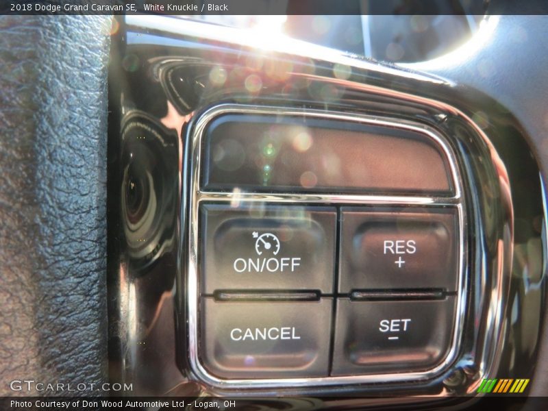 White Knuckle / Black 2018 Dodge Grand Caravan SE