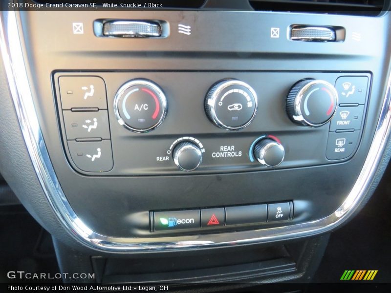 White Knuckle / Black 2018 Dodge Grand Caravan SE