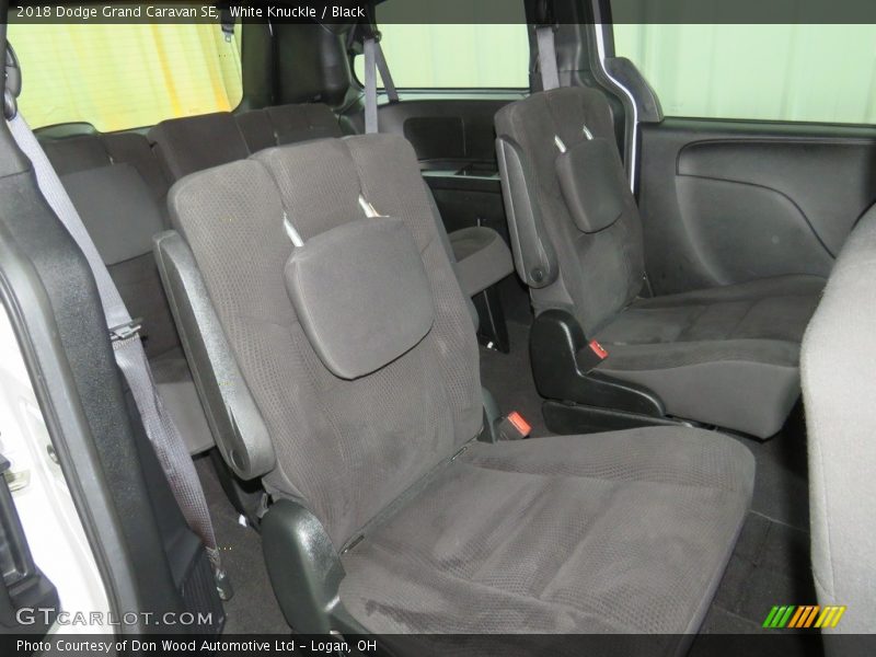 White Knuckle / Black 2018 Dodge Grand Caravan SE