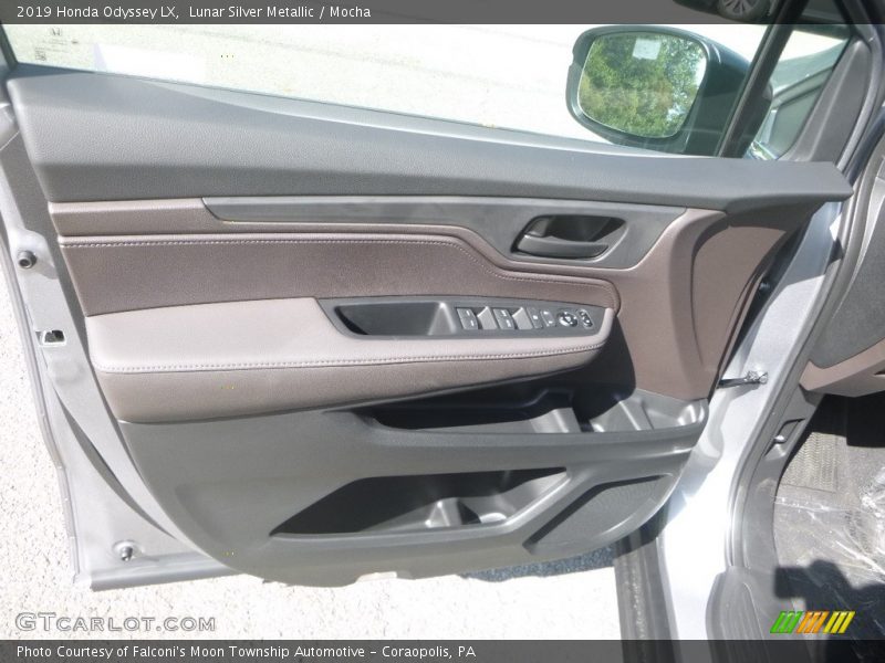 Lunar Silver Metallic / Mocha 2019 Honda Odyssey LX