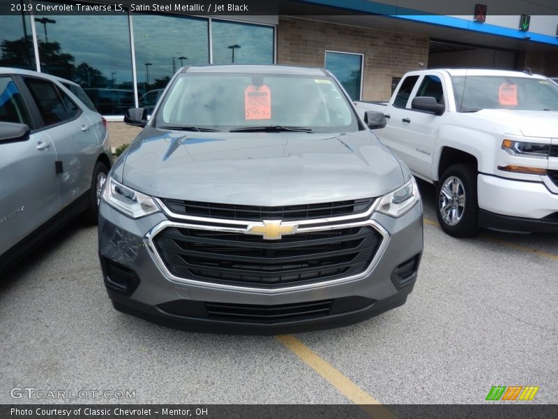 Satin Steel Metallic / Jet Black 2019 Chevrolet Traverse LS