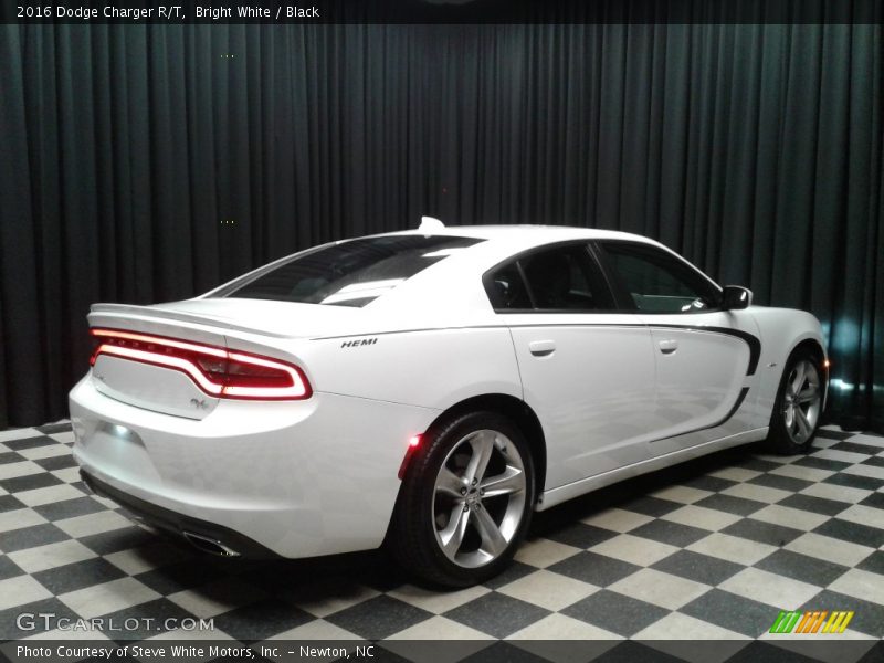 Bright White / Black 2016 Dodge Charger R/T