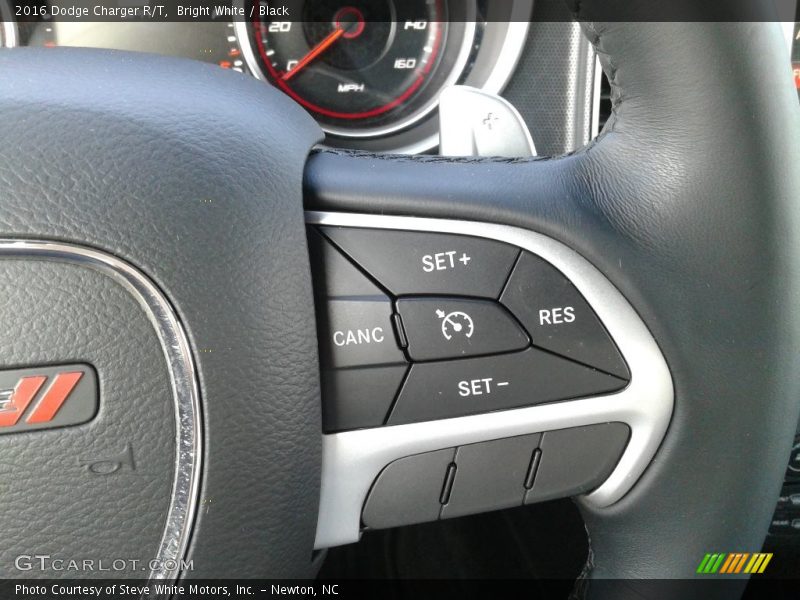 Bright White / Black 2016 Dodge Charger R/T
