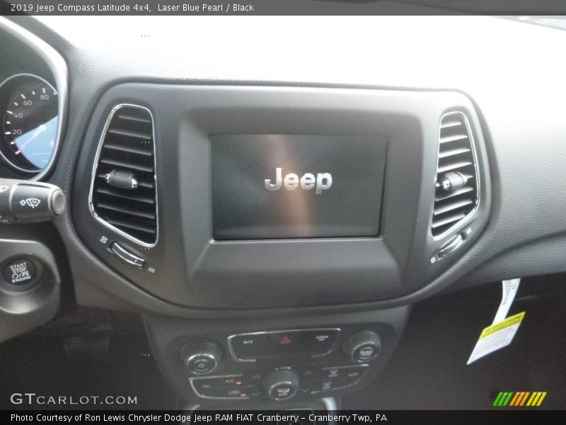 Laser Blue Pearl / Black 2019 Jeep Compass Latitude 4x4