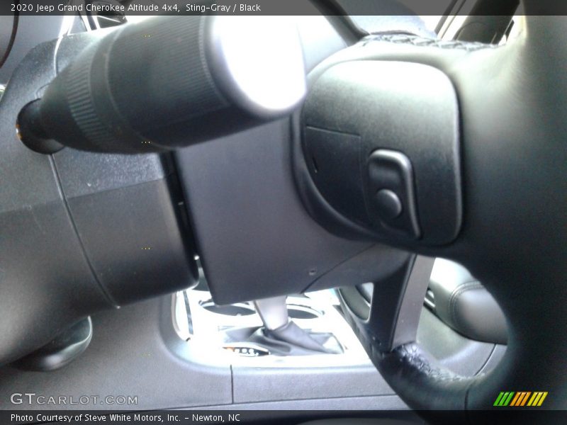 Sting-Gray / Black 2020 Jeep Grand Cherokee Altitude 4x4