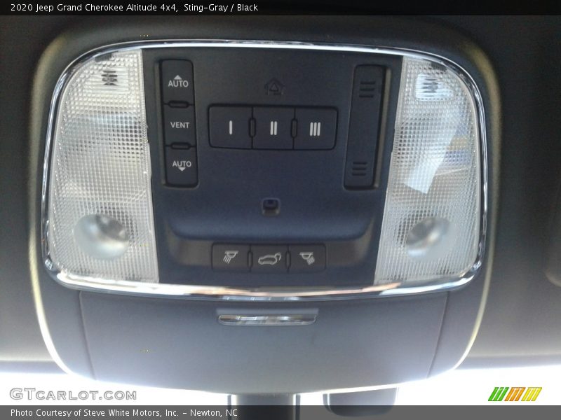 Sting-Gray / Black 2020 Jeep Grand Cherokee Altitude 4x4