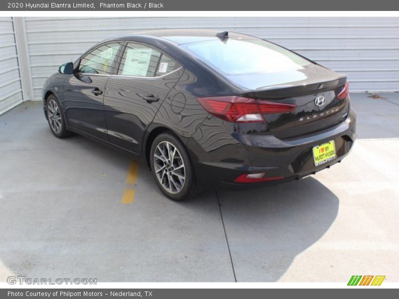 Phantom Black / Black 2020 Hyundai Elantra Limited