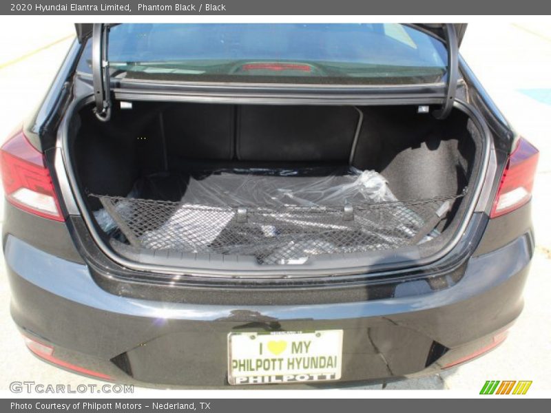 Phantom Black / Black 2020 Hyundai Elantra Limited