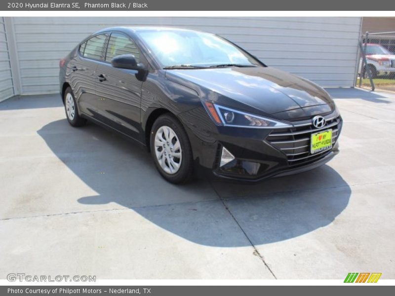 Phantom Black / Black 2020 Hyundai Elantra SE