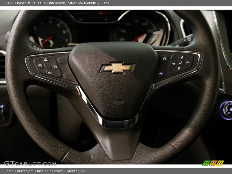 Silver Ice Metallic / Black 2019 Chevrolet Cruze LS Hatchback