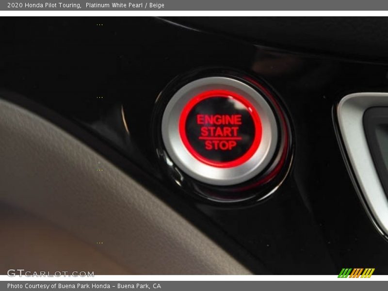 Platinum White Pearl / Beige 2020 Honda Pilot Touring