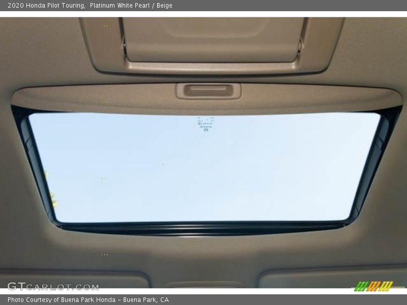 Platinum White Pearl / Beige 2020 Honda Pilot Touring