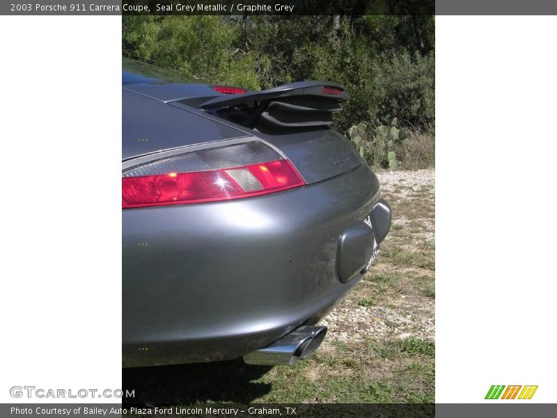 Seal Grey Metallic / Graphite Grey 2003 Porsche 911 Carrera Coupe